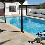 In Cabreras Mit Privatem Pool Nazaret